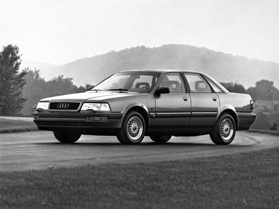  Audi V8 1989 года  (NA) (фото 8 из 9)
